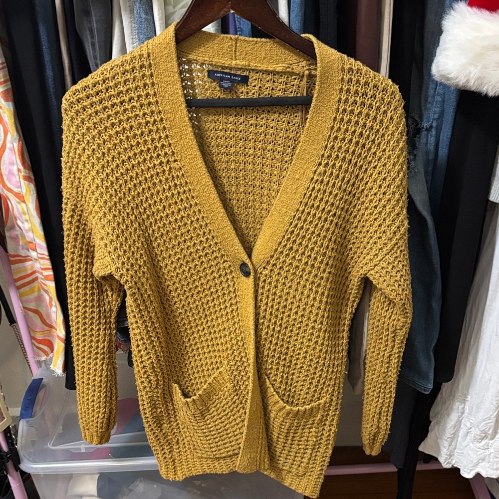 American Eagle Women's Honey Knit Cardigan